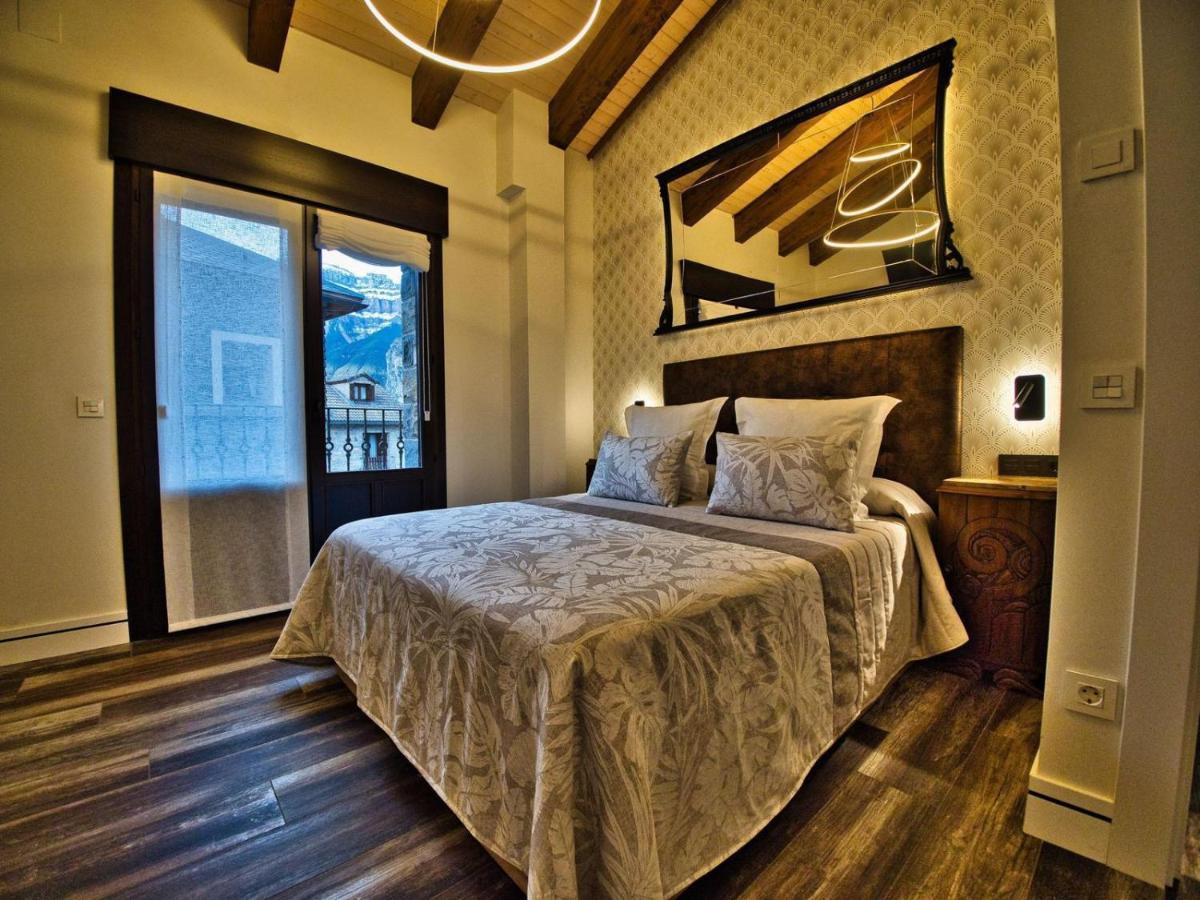 Apartamentos Valle De Ordesa-Torla Esterno foto